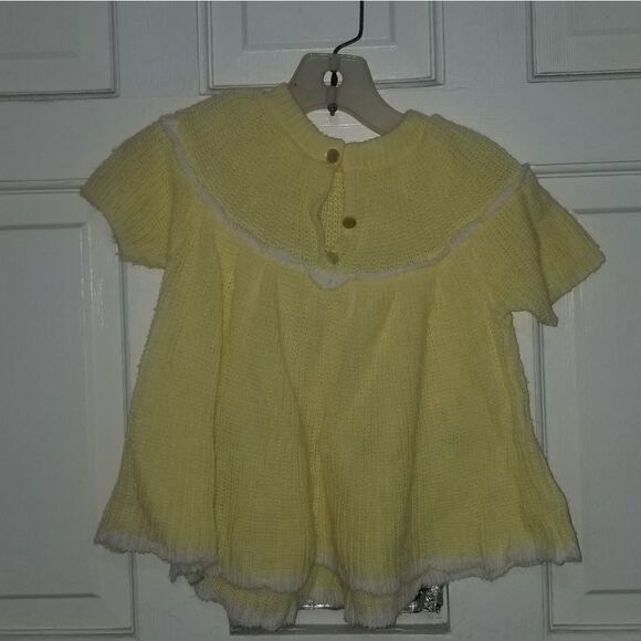 Vintage Handmade Knit Crochet Baby girl dress Yellow & white soft spun made in J - Picture 2 of 9